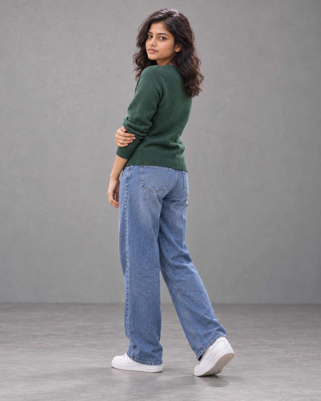 Over-Shoulder Pose